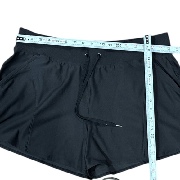 NEW Tek Gear DryTEK Women Workout Shorts Size XLarge Stretch Mid Rise Black - Picture 8 of 9